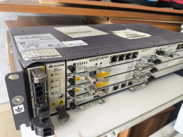 IDU Rádio Enlace HUAWEI Rtn 950 6ghz 2+0 - 1g Full Duplex