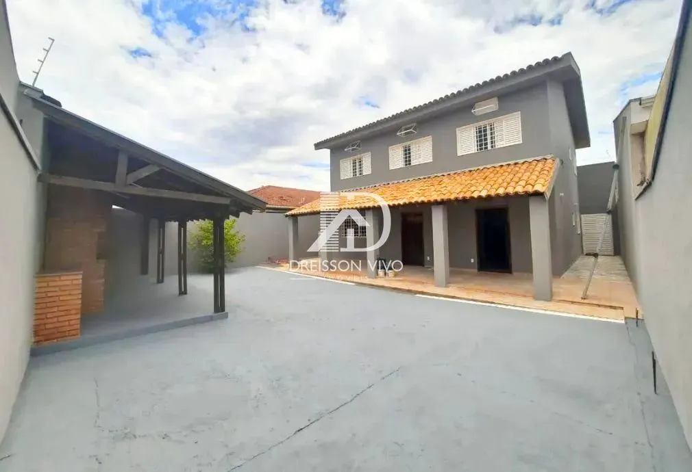 Sobrado à Venda em Bairro Jardim Alto Rio Preto, São José do Rio Preto - SP