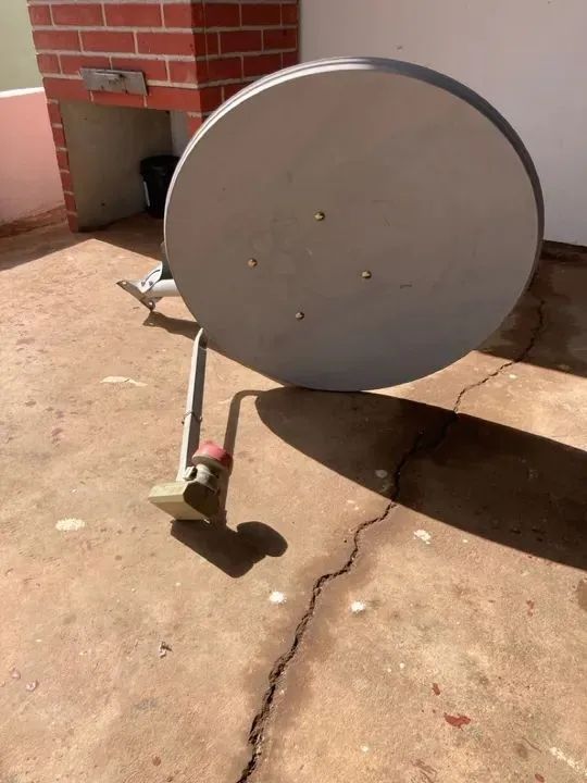 Vendo 2 Antenas Parabólicas - Foto 2