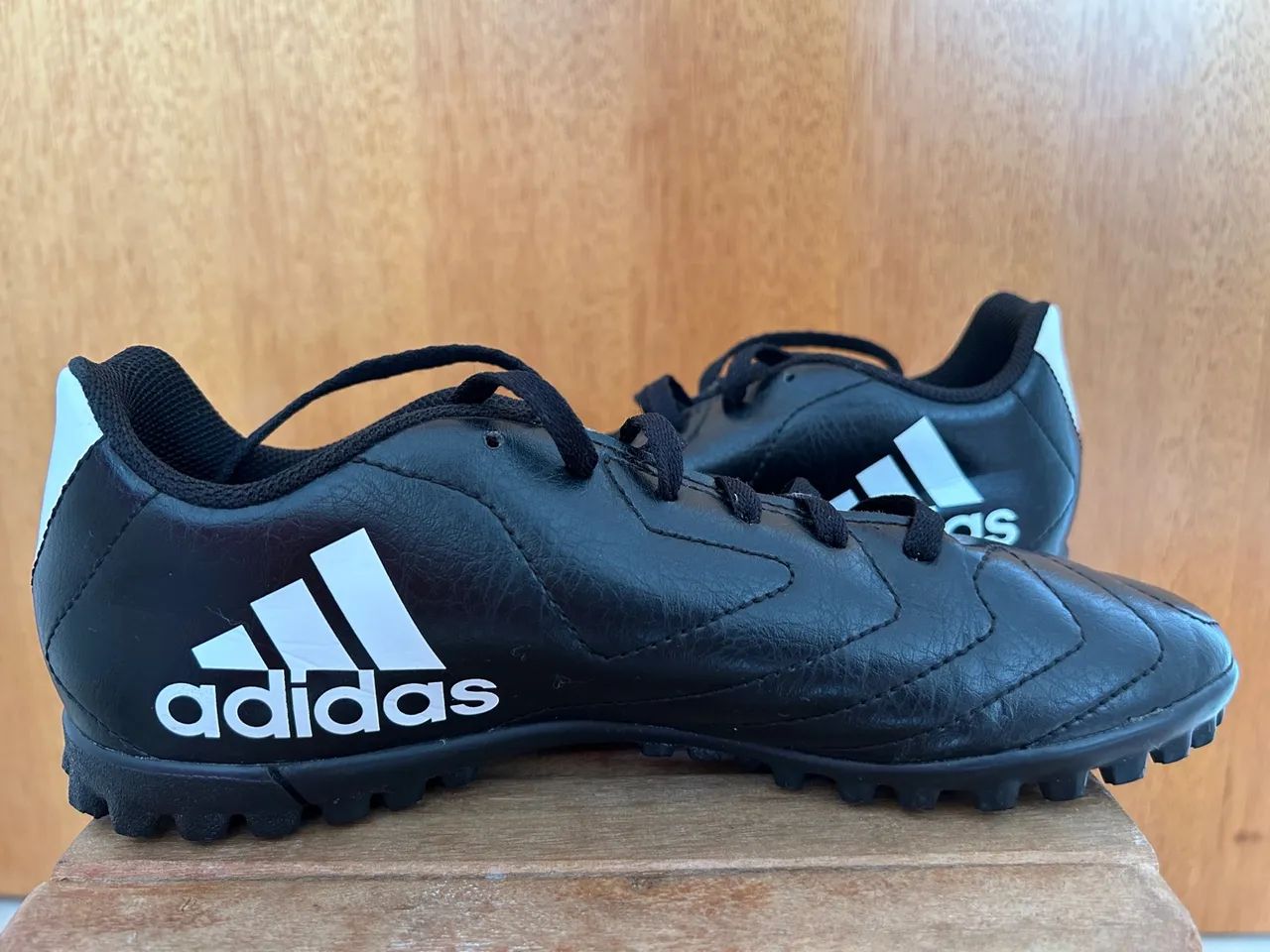 Chuteiras Society Adidas - Tamanho 35 - Foto 2