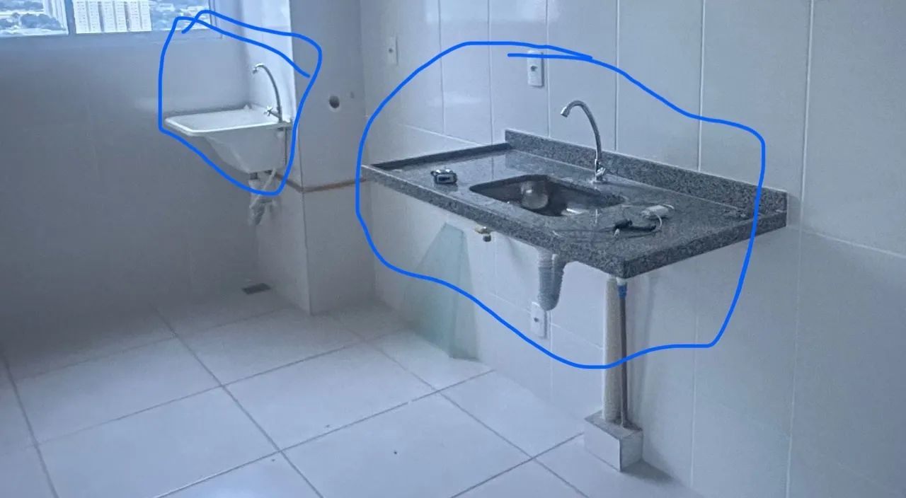 Pia cozinha, pia banheiro, tanque de lavar, torneiras  e vaso sanitário. - Foto 2