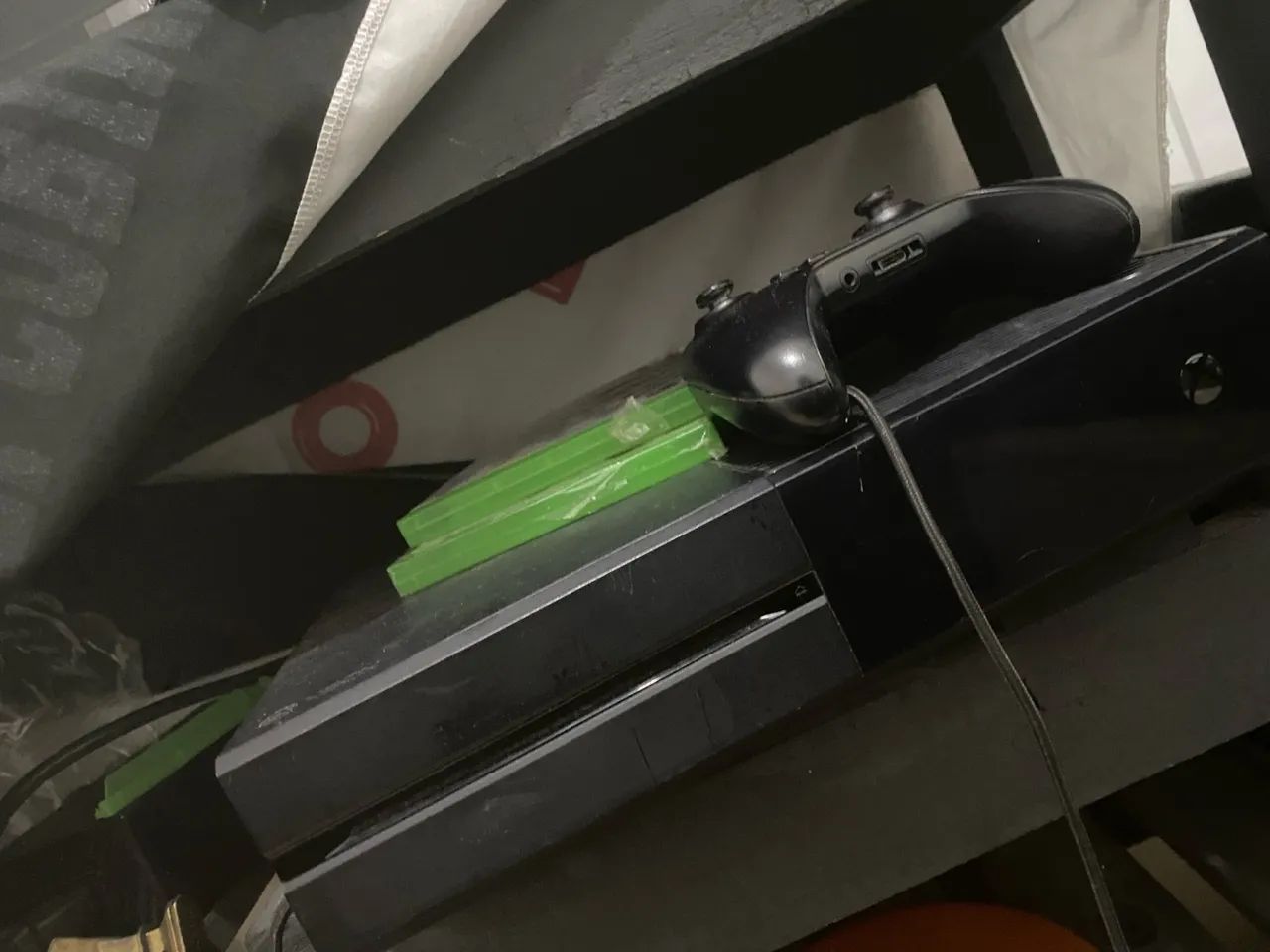 Xbox One  1TB - Console de última geração - Foto 3
