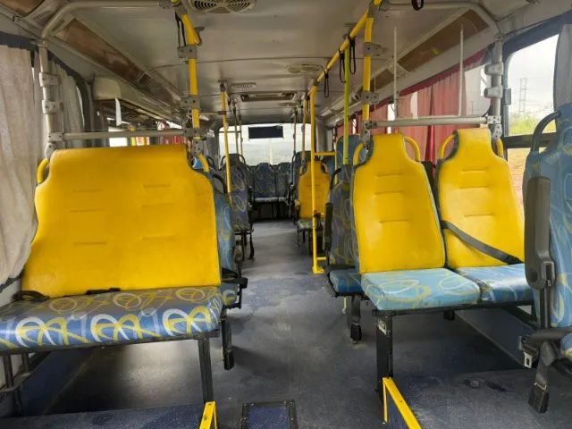 Ônibus Urbano (Micrão) Volks Comil  - Foto 7