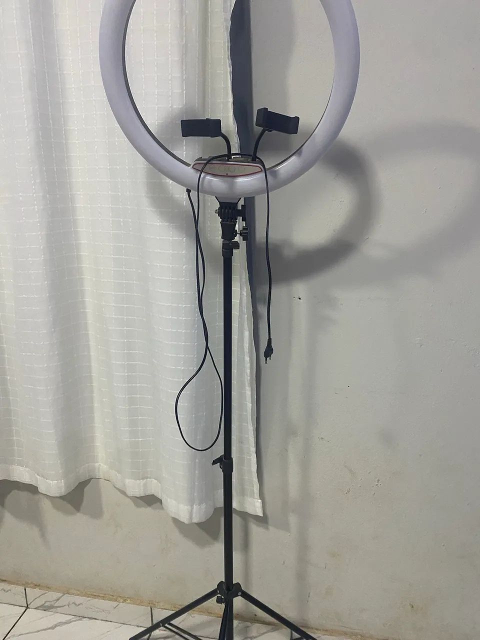 Ring light 64167749466371120