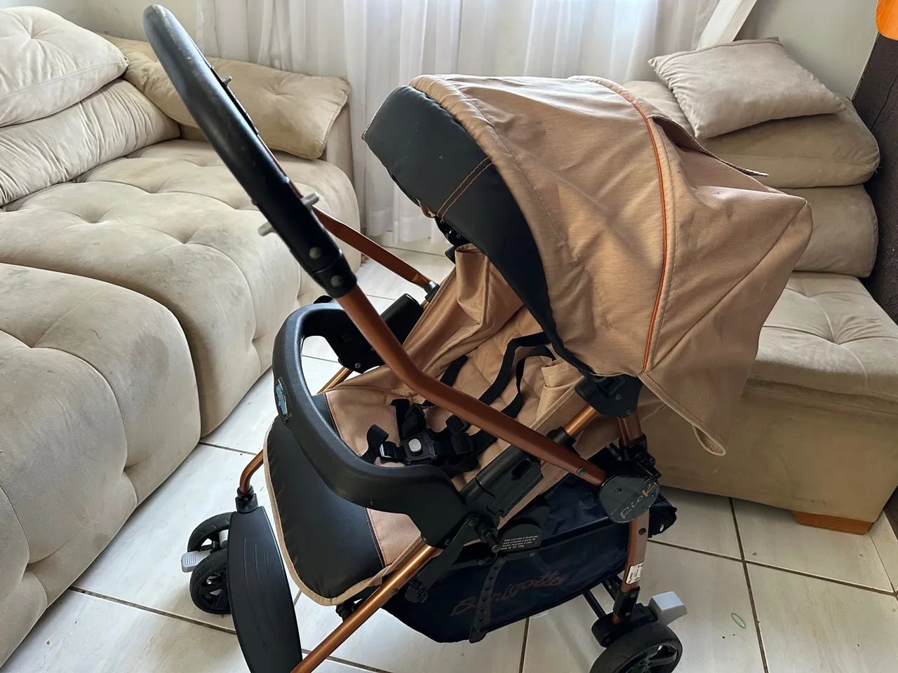 Carrinho de Bebê e Bebê Conforto Burigotto 