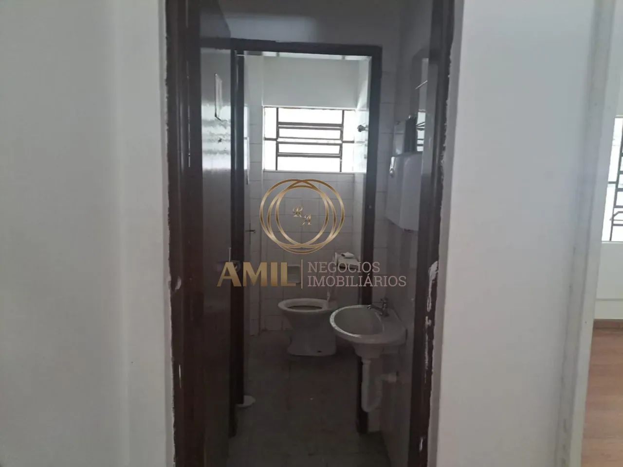 Locação Galpão, 600 m², 3 Banheiros, 3 Vagas, Bairro Jardim Vale do Sol - São José dos Cam - Foto 7