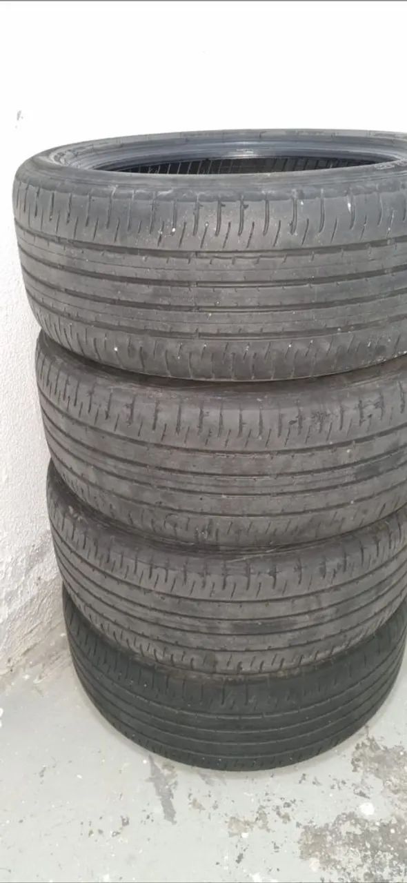 Pneu 225/50R18 95V - Foto 2