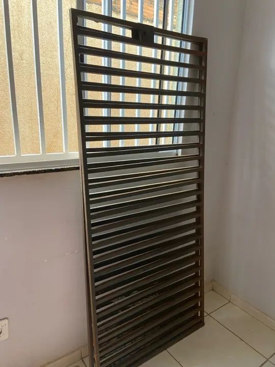 VENDO GRADE DE FERRO PARA LOJAS  - Foto 2