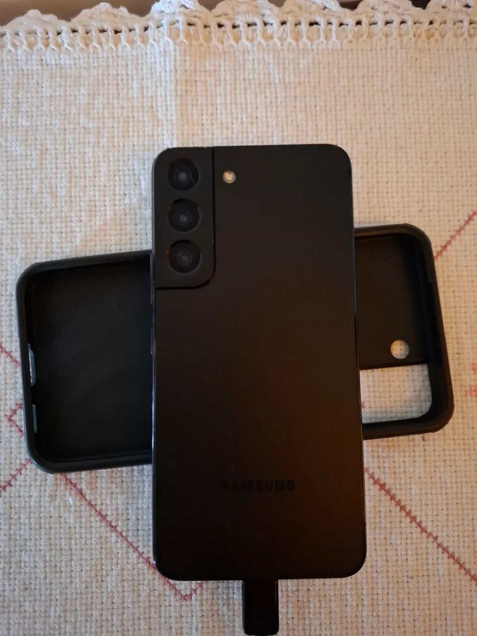 Samsung S22 - Usado -Na Caixa, capinha Nilkin Importada e pelicula Samsung para instalar - Foto 2