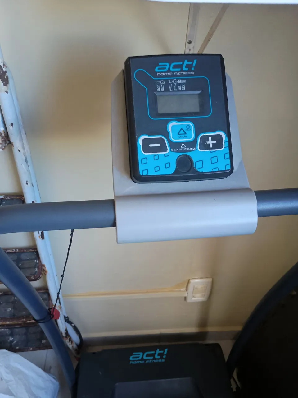 Esteira Act! Home Fitness