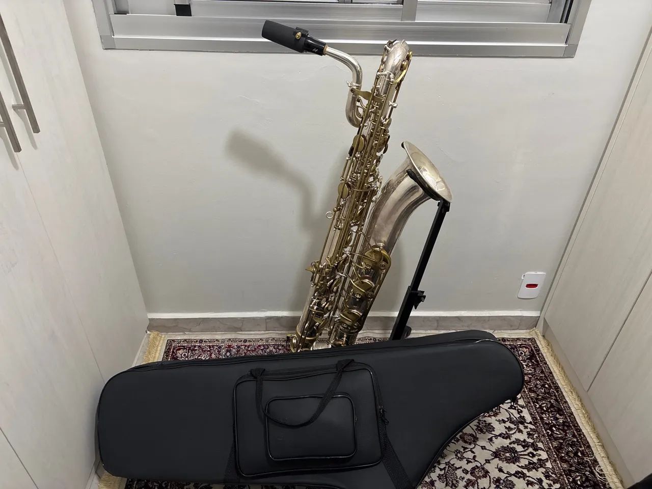 Saxofone Barítono Dakapo - Prata - Foto 5