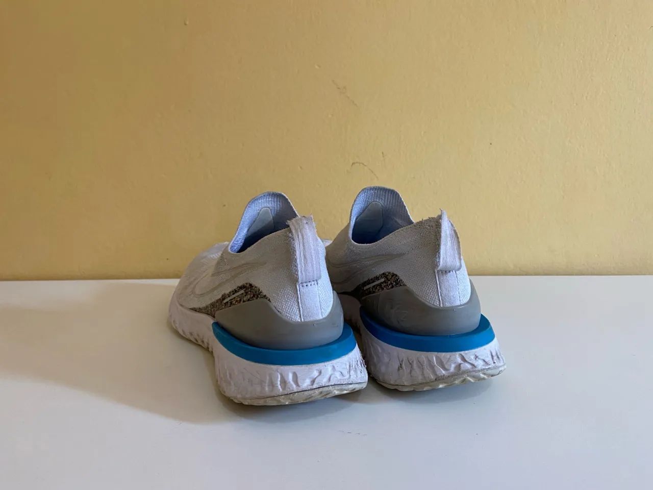 Nike React Flyknit - Tamanho 41 - Foto 3