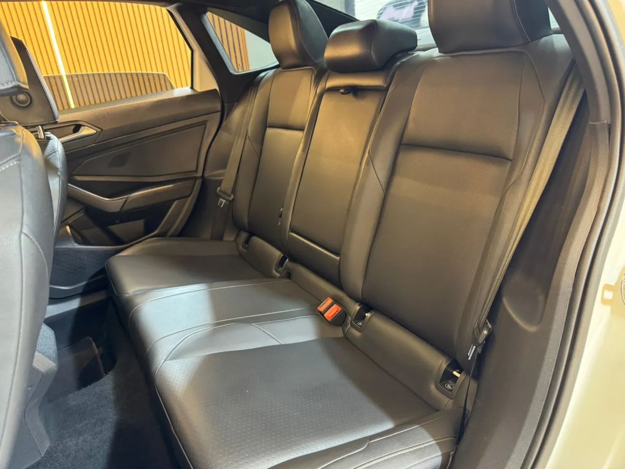 Jetta R-Line Flex Automático 2018 - Foto 8