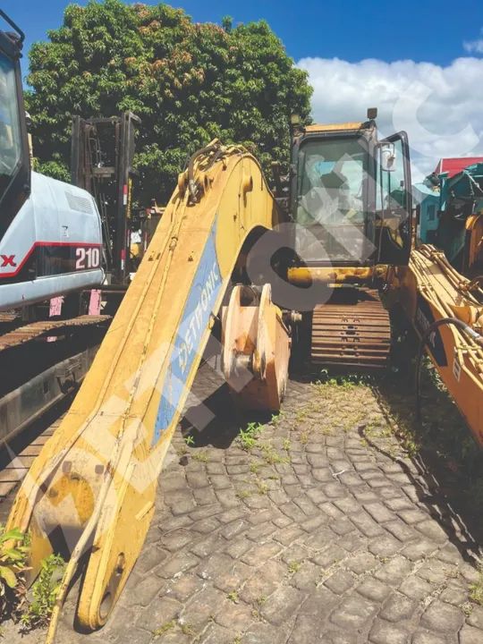 ESCAVADEIRA CAT 320D2 - 2014 - Foto 4