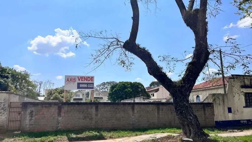 O terreno dos sonhos: tranquilidade e comodidade no Bacacheri