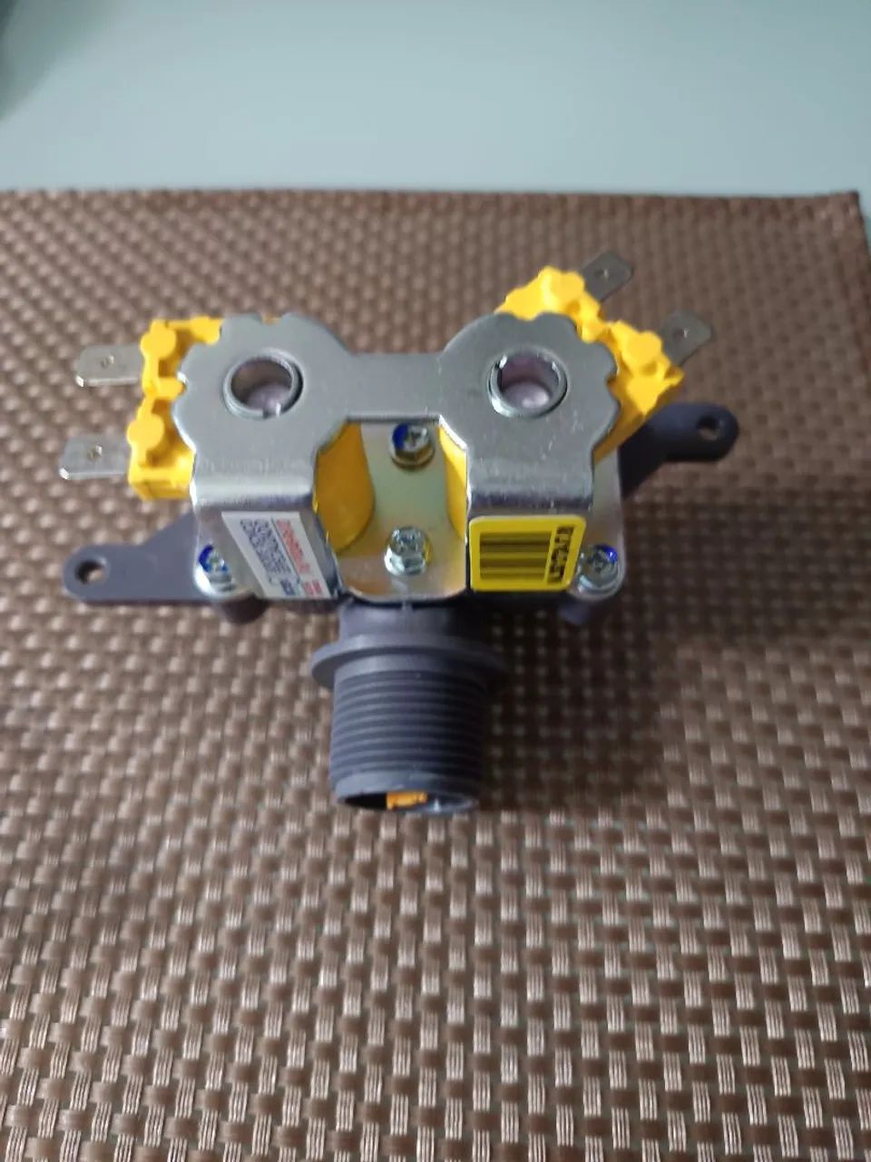 Válvulva de abastecimento dupla para lavadoras de roupas - Foto 3