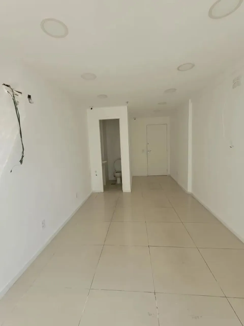 Sala Comercial para Locação em Nova Iguaçu, Centro, 1 banheiro