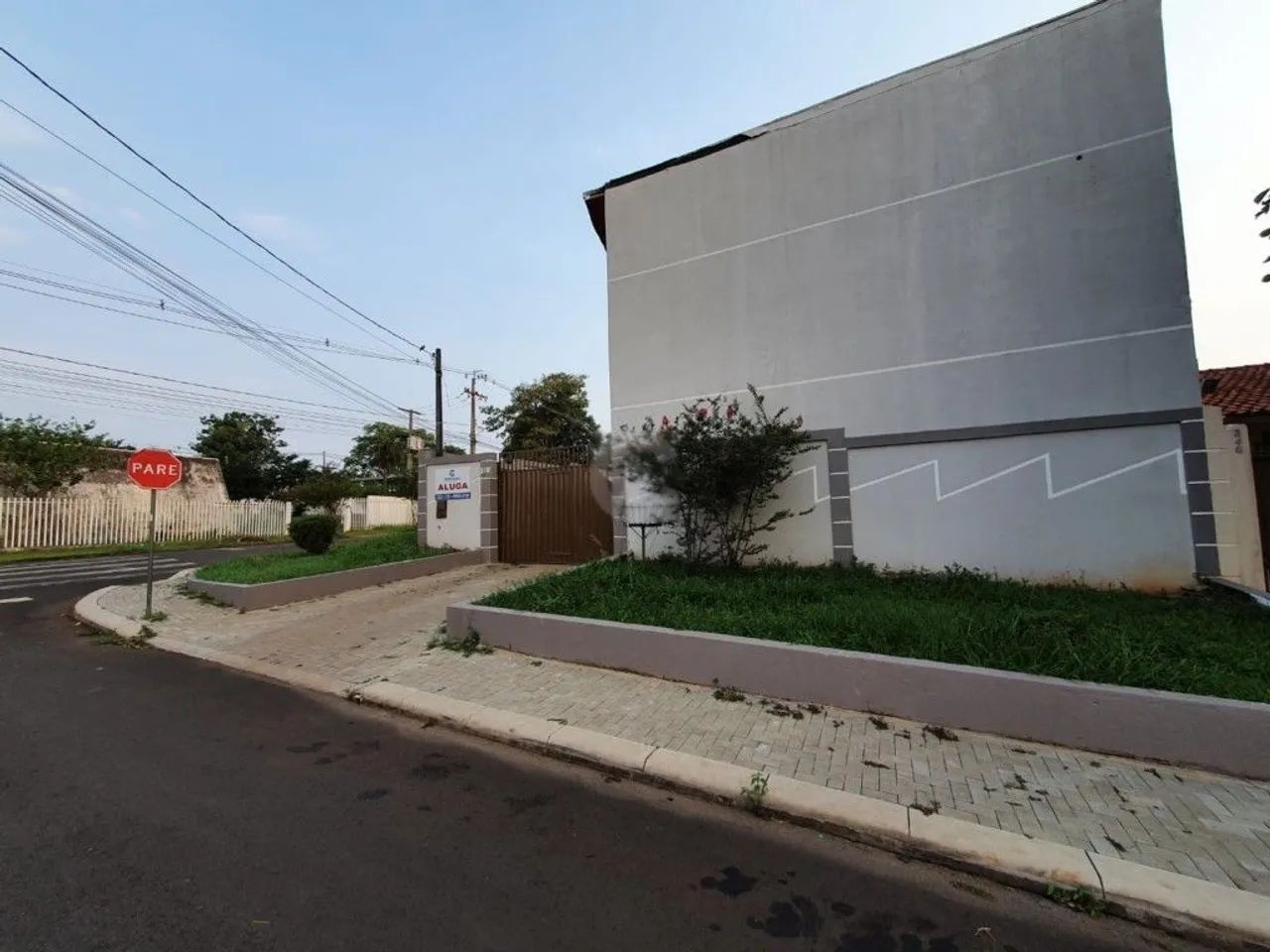 Sobrado com 4 quartos 2 Suítes, Garagem pra 5 carros, cozinha, área Gourmet, piscina - Foto 3