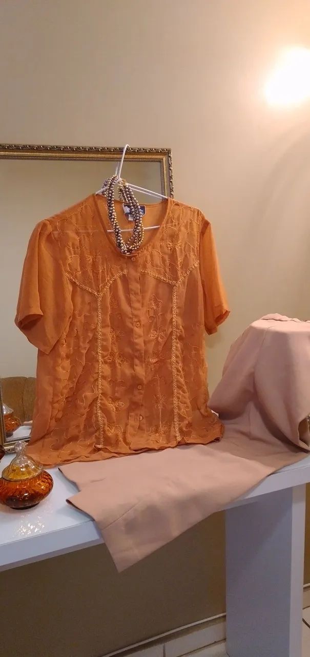 Blusa bordada indiana