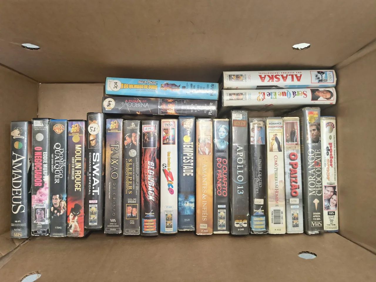 Acervo em fitas VHS 20,00 cada - DVD, Blu-Ray e Vídeo Cassete