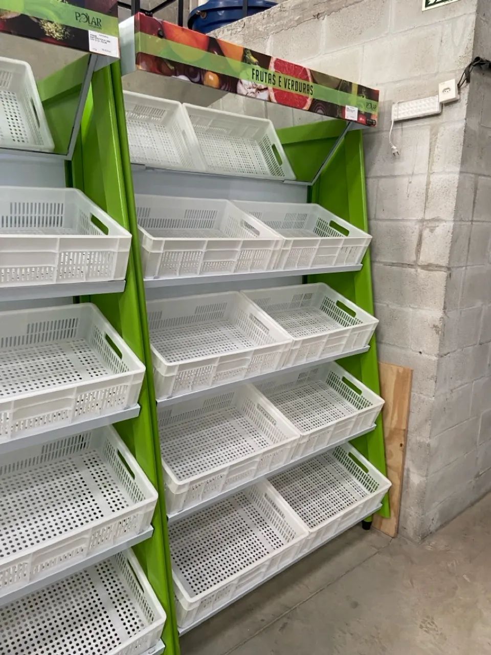 VITRINE HORTIFRUTÍCOLA 1,30M COM 08 CX - POLAR - Foto 4
