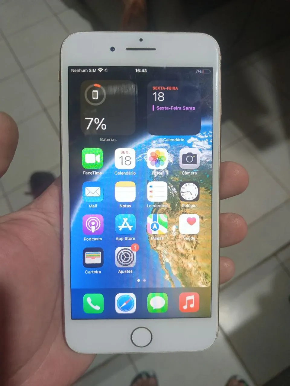 iPhone 8 plus 64gb