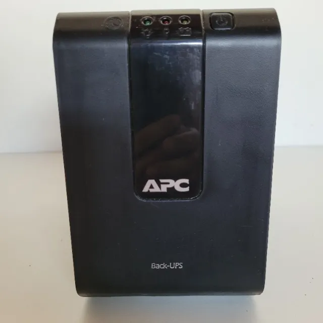 Nobreak APC 600va bivolt - Modelo Back-UPS 600