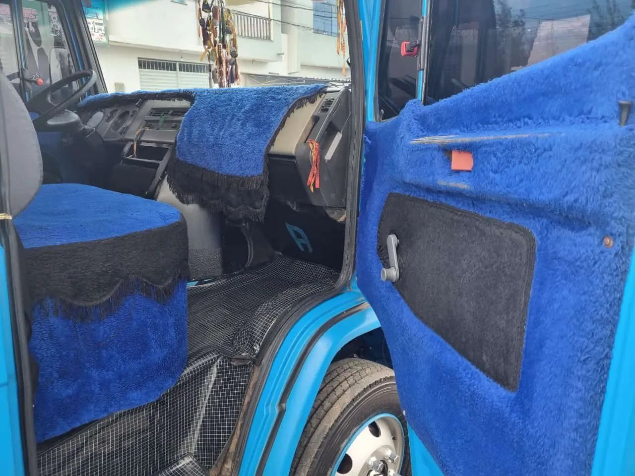 M.benz 710 Ano 2002/2002 - Foto 7