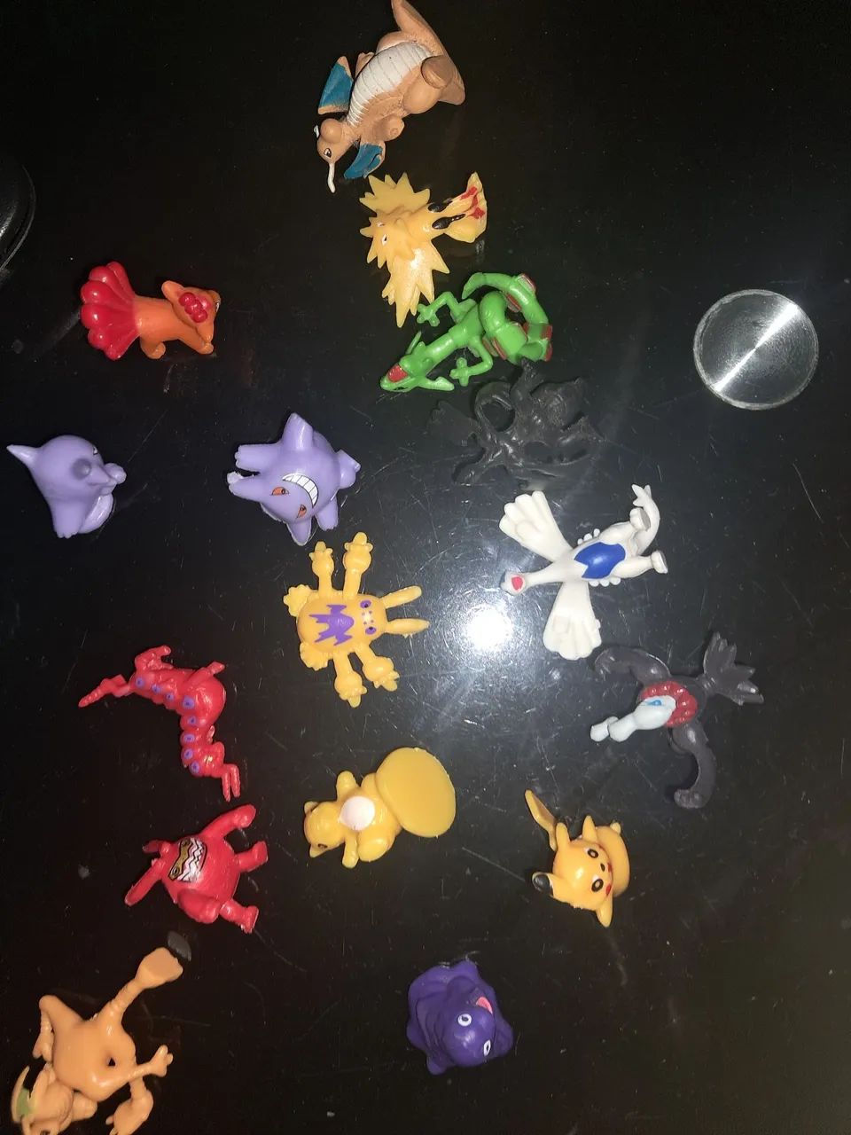 Pequena coleção de miniaturas pokemon - Foto 5
