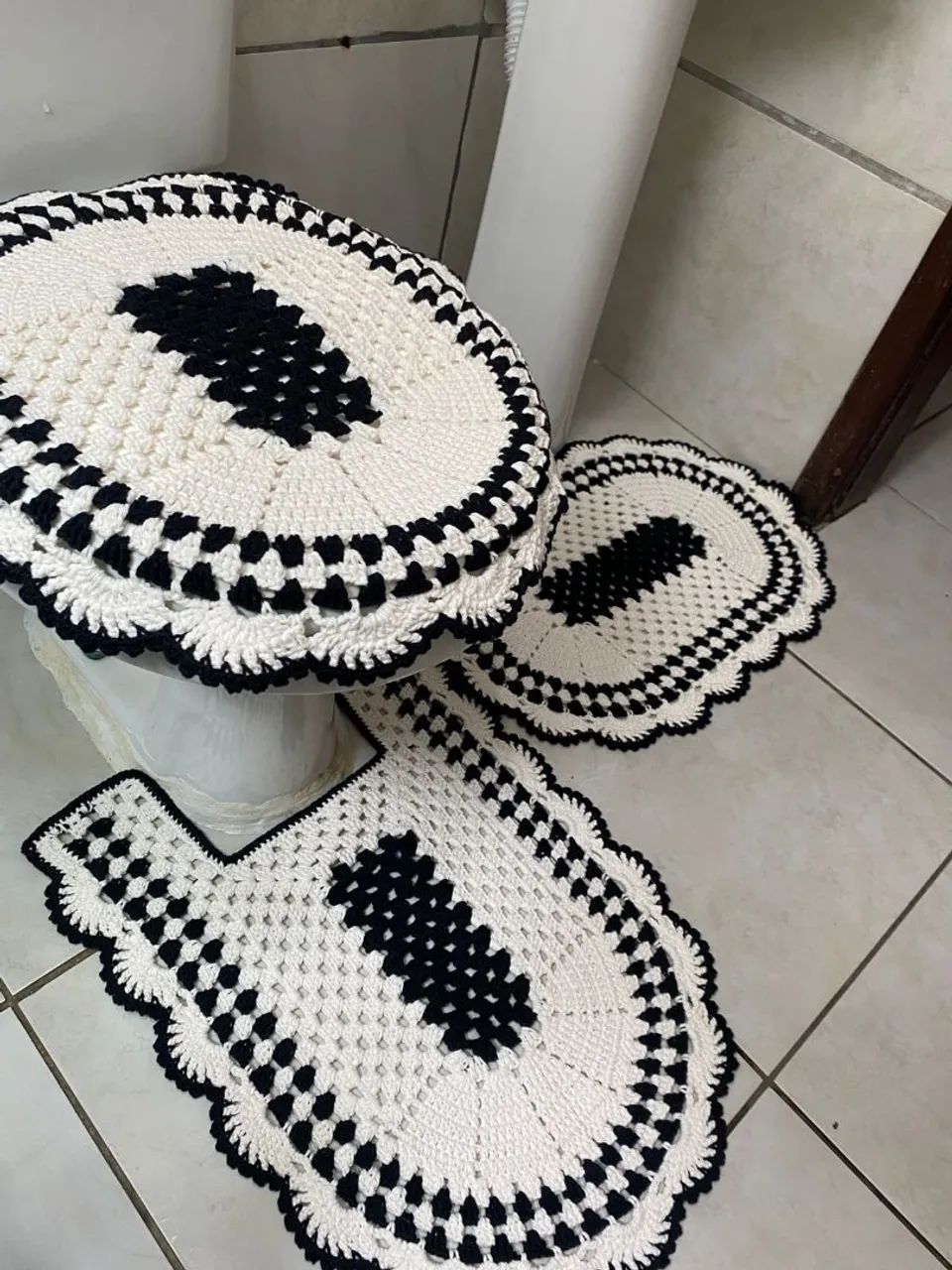 Kit de banheiro em crochê 