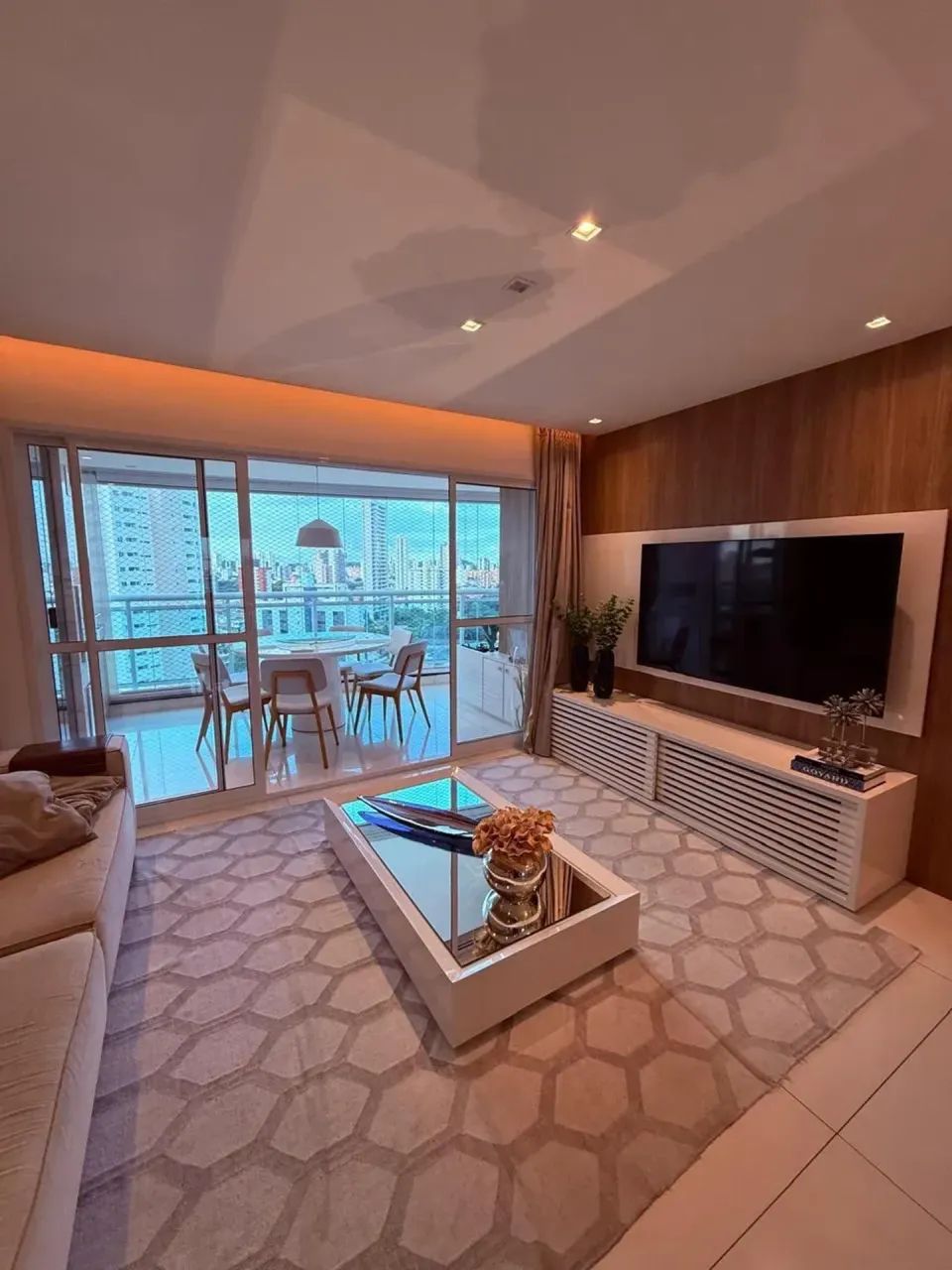 Vendo apartamento 3 suítes reformado em Lagoa Nova - Foto 2