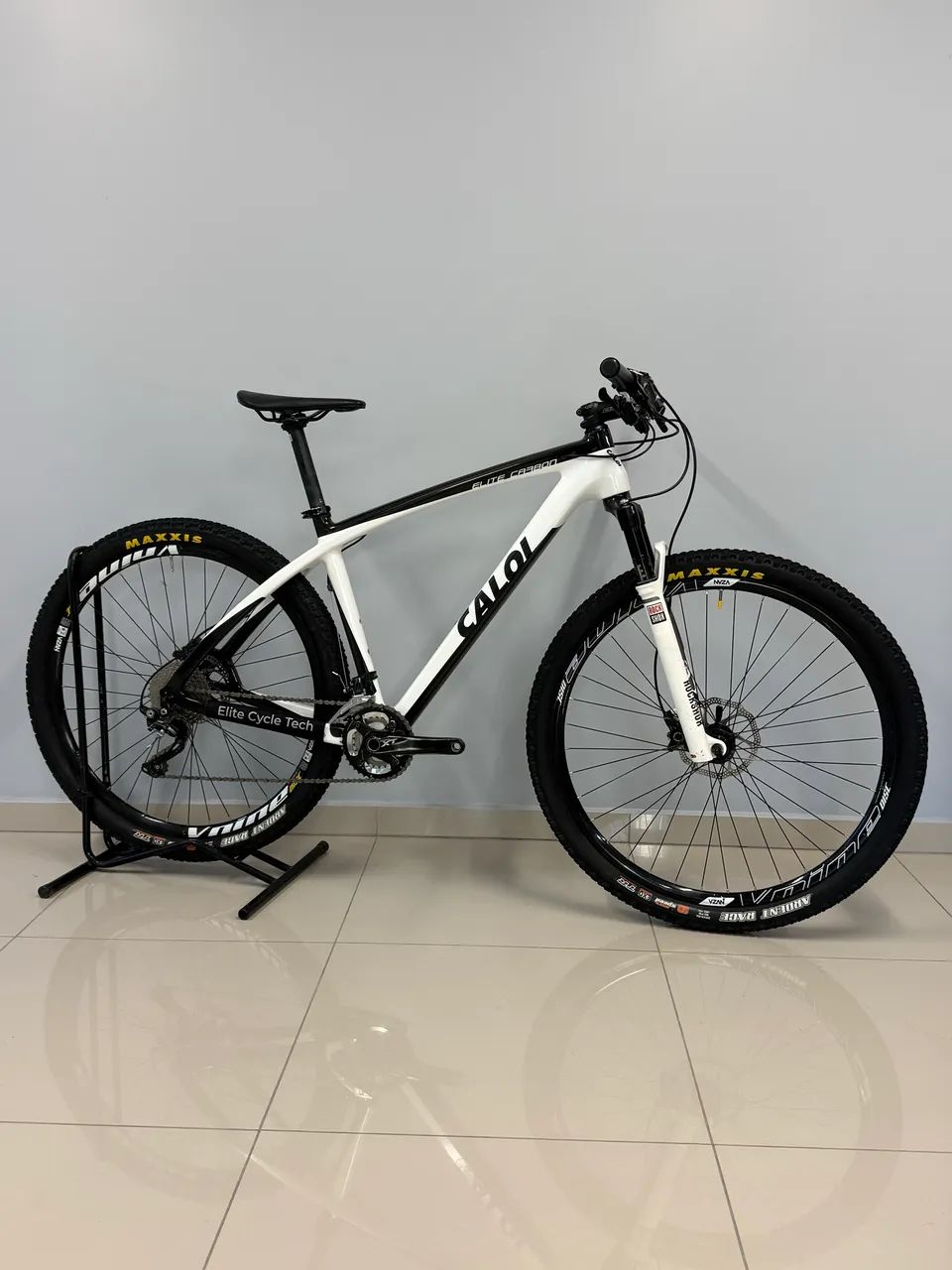 Caloi Elite Carbon Usada