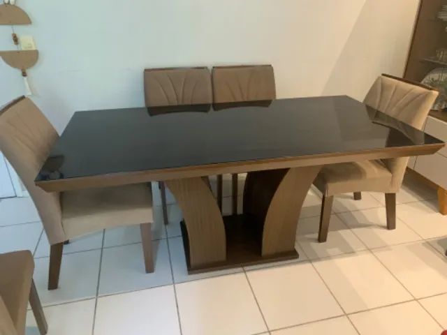 Mesa de jantar 6 cadeiras 