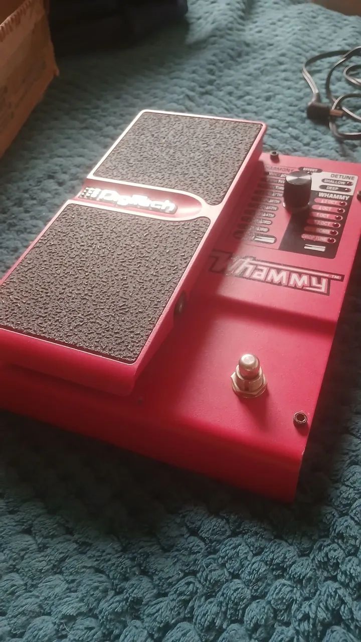 Pedal de efeito DigiTech Whammy 4 - Instrumentos musicais - Duque