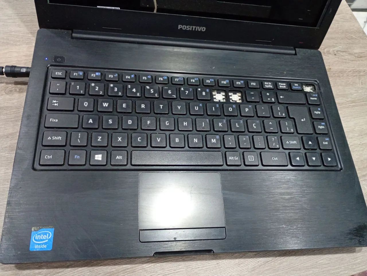 Notebook positivo retirar pecas