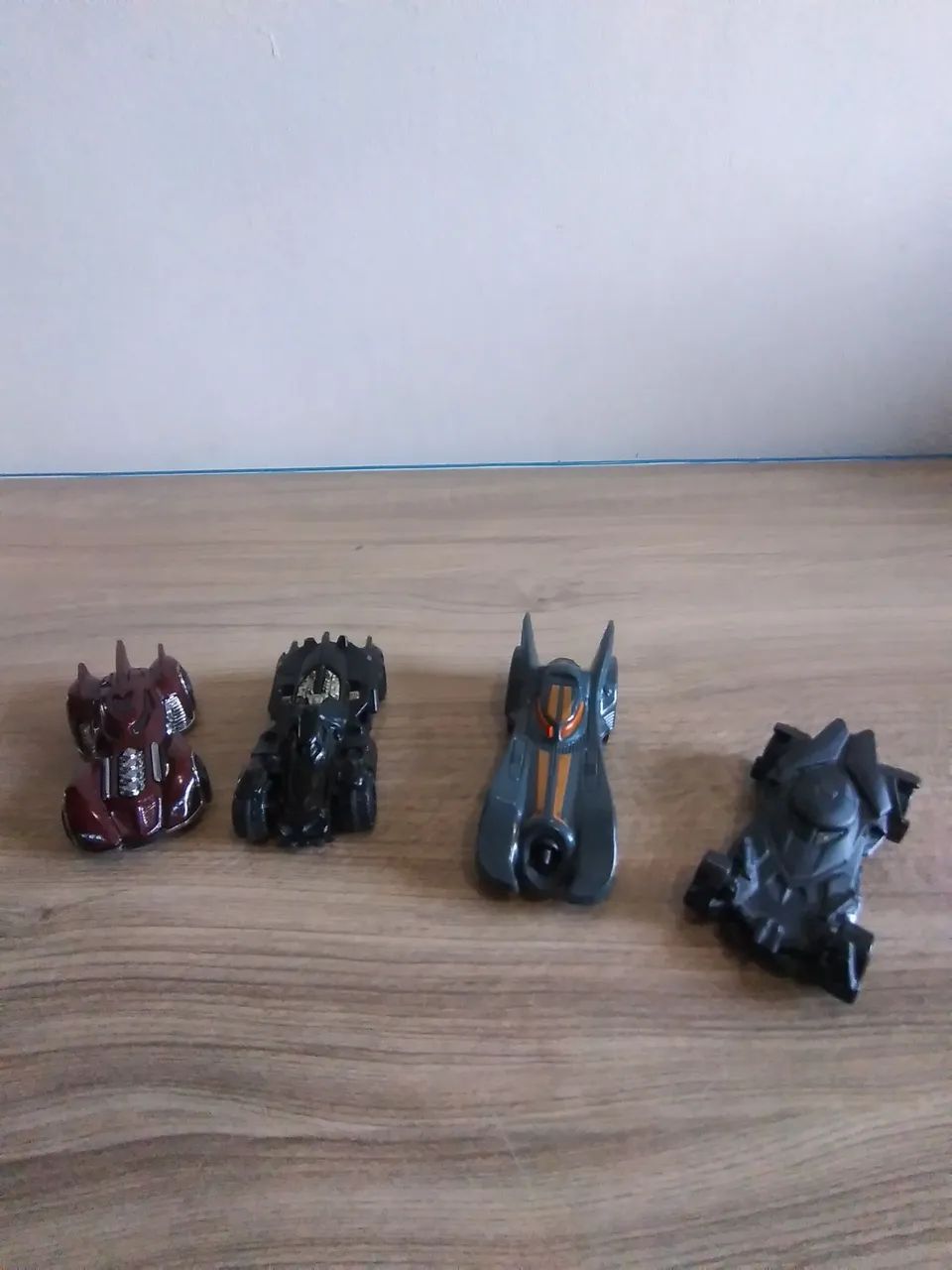 4 hotwhees serie  Batmans  - Foto 5