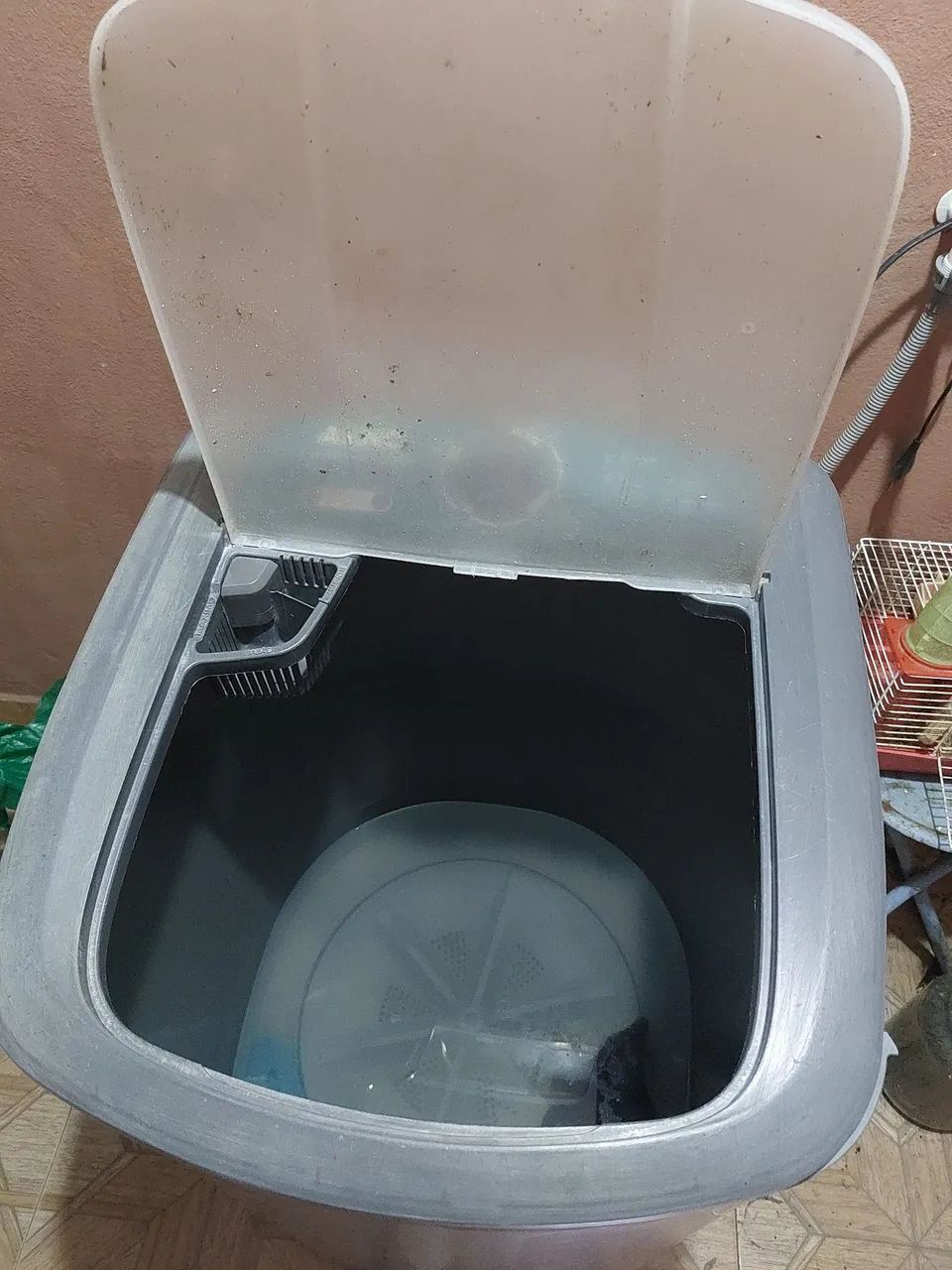 Tanquinho Arno 10 kilos ótimo funcionamento  - Foto 2