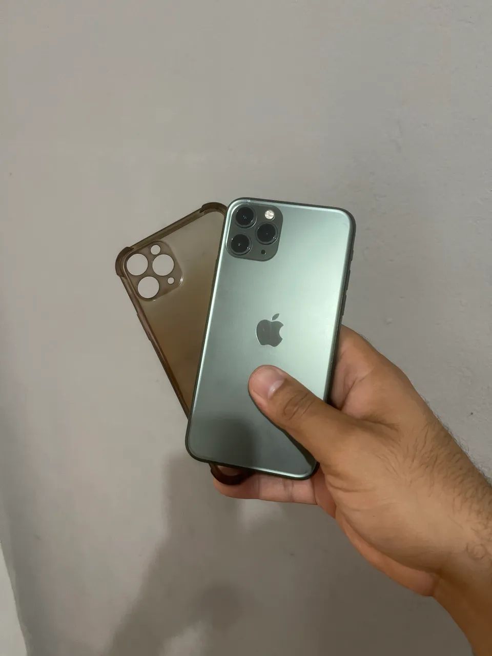 iPhone 11 Pro 256gb todo original - Celulares e Smartphones