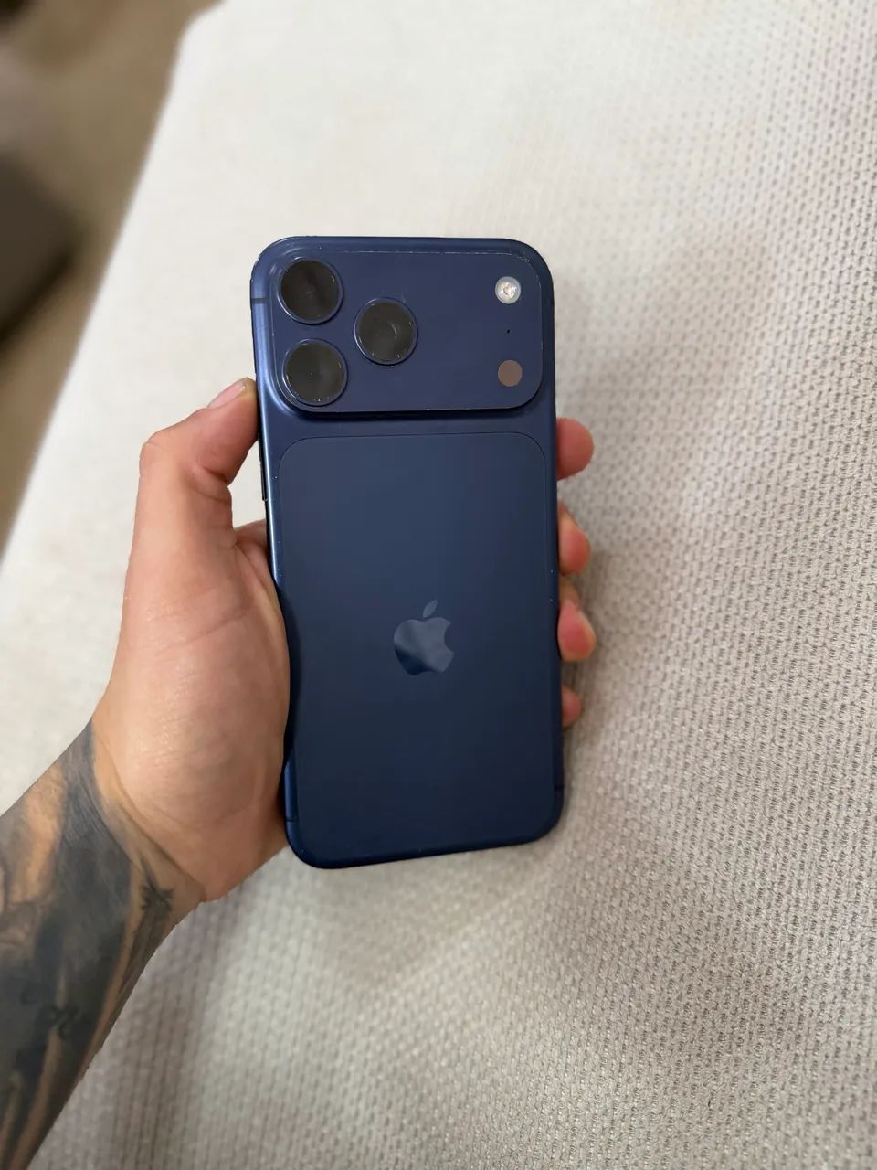 iPhone 17 Pro Max Azul - 256 GB - Foto 2