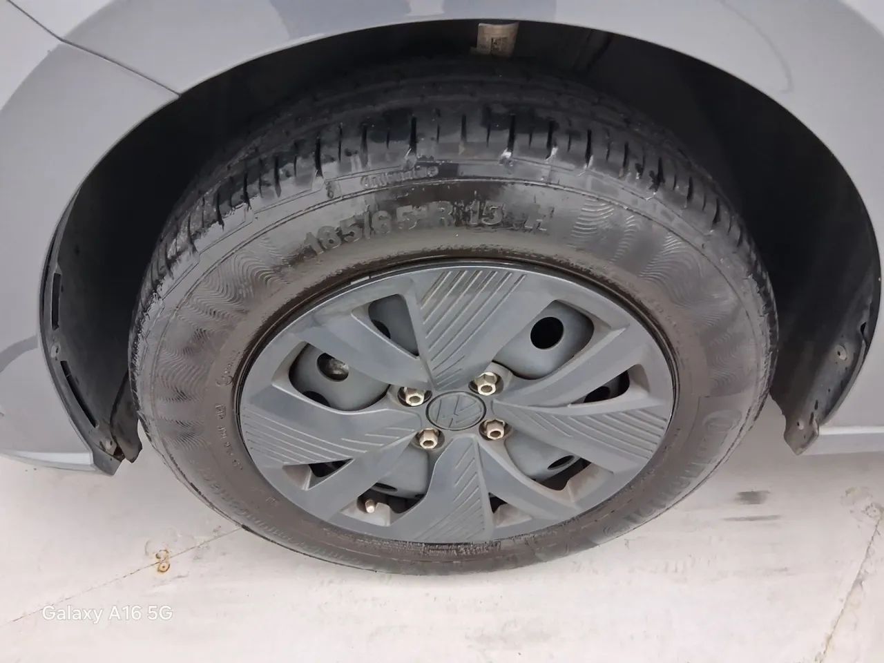 Volkswagen Polo Track 1.0 Flex 12V 5p, foto 11 de 18