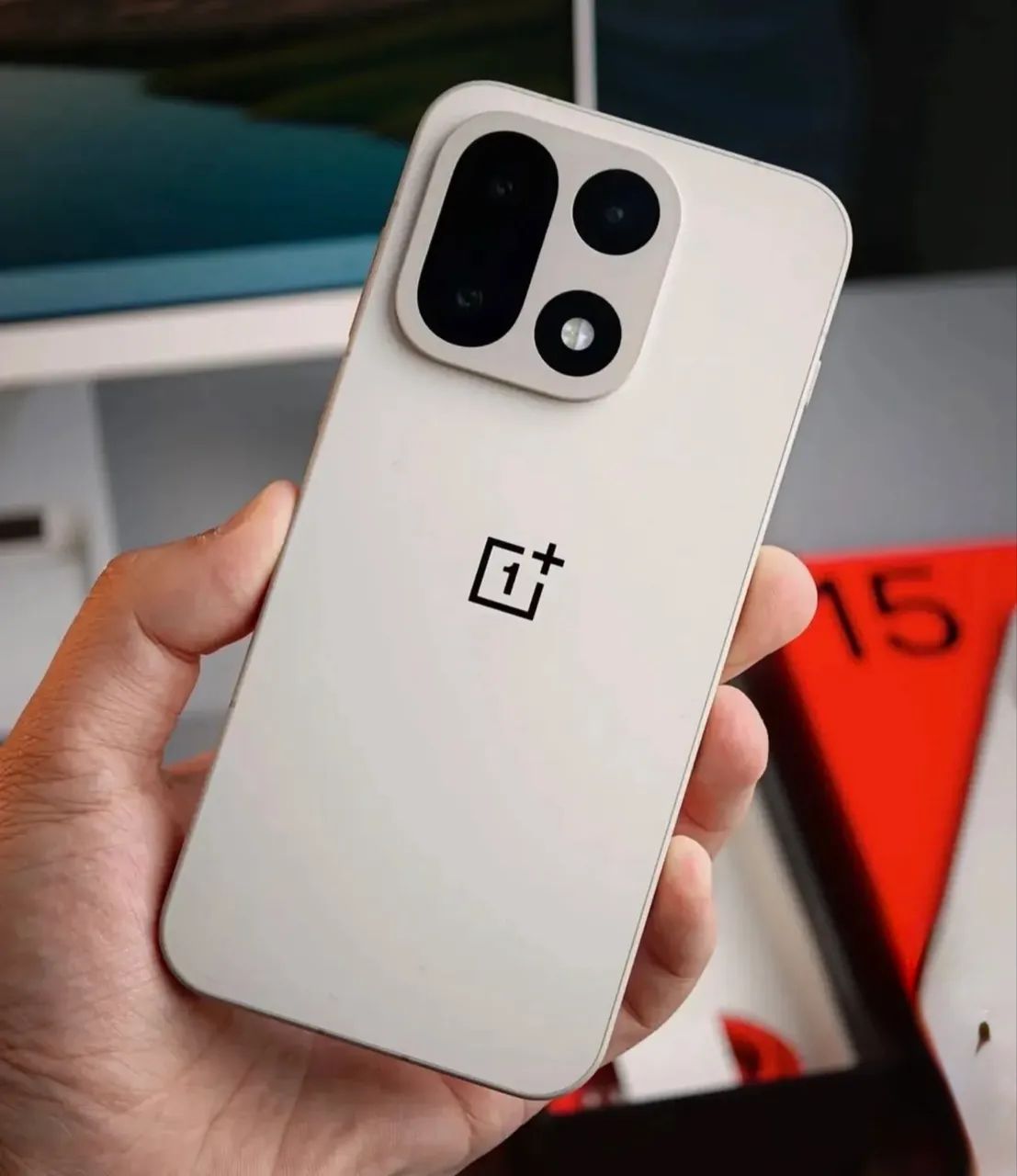ONE PLUS 15  - Foto 3