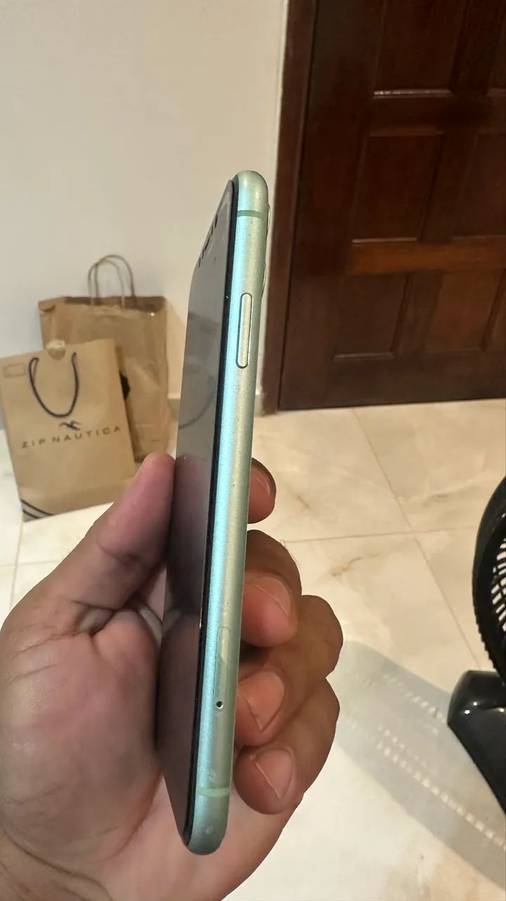 iPhone 11 em perfeito estado - Foto 4