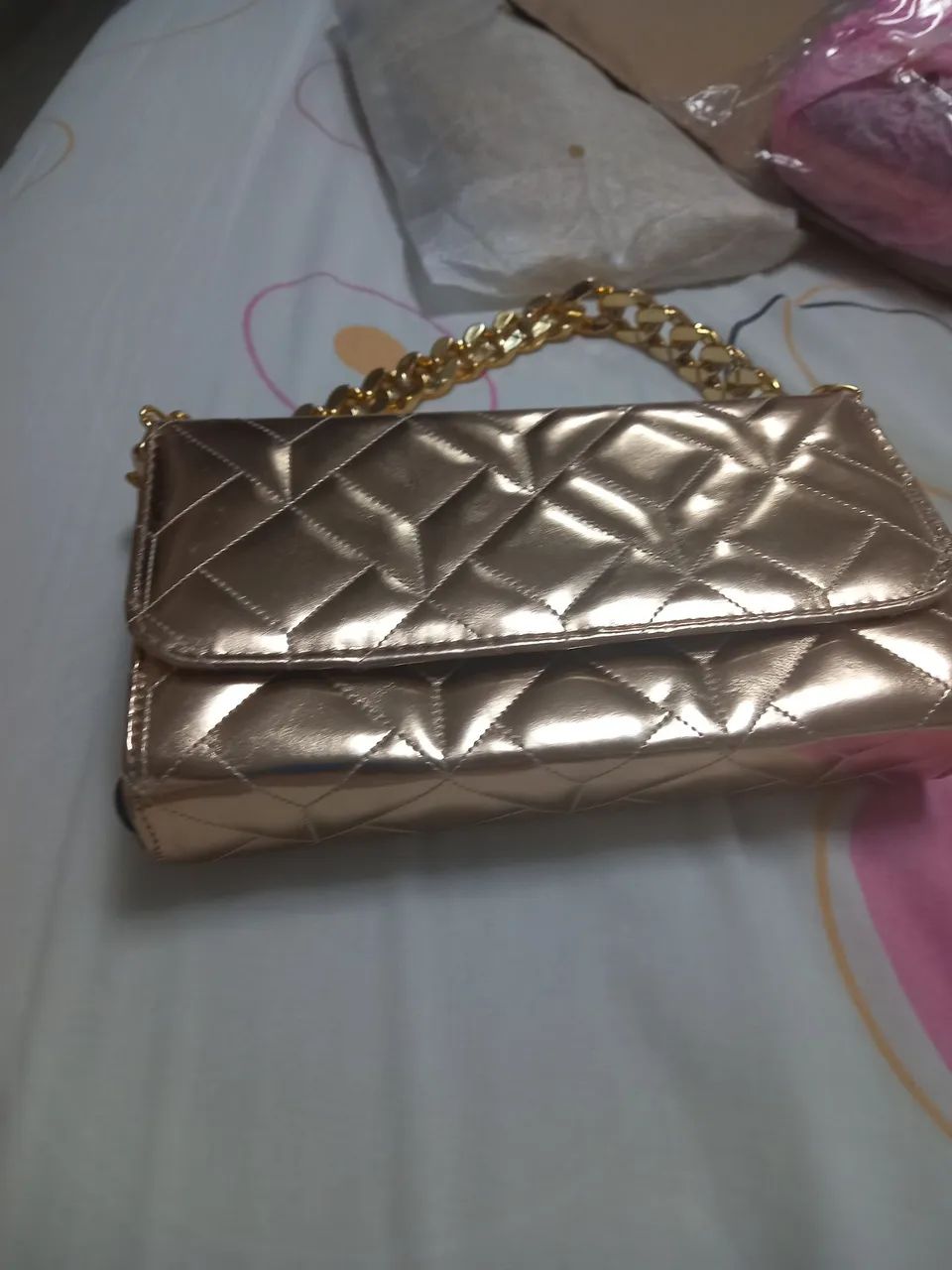 Linda Bolsa dourada. - Foto 3
