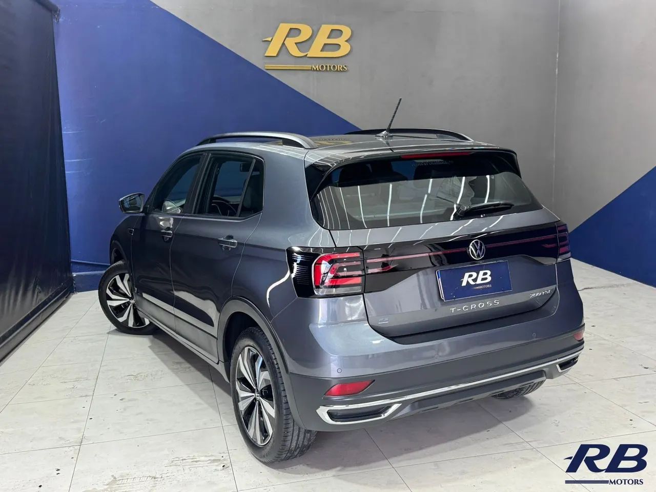 Volkswagen T-Cross Comfortline 1.0 TSI Flex 5P Aut. 2024 - Foto 2