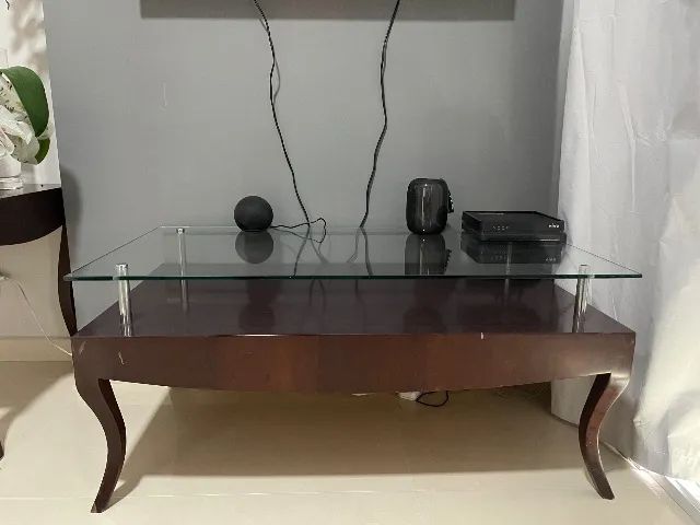 Mesa de madeira e vidro 100cmX55cmX45cm