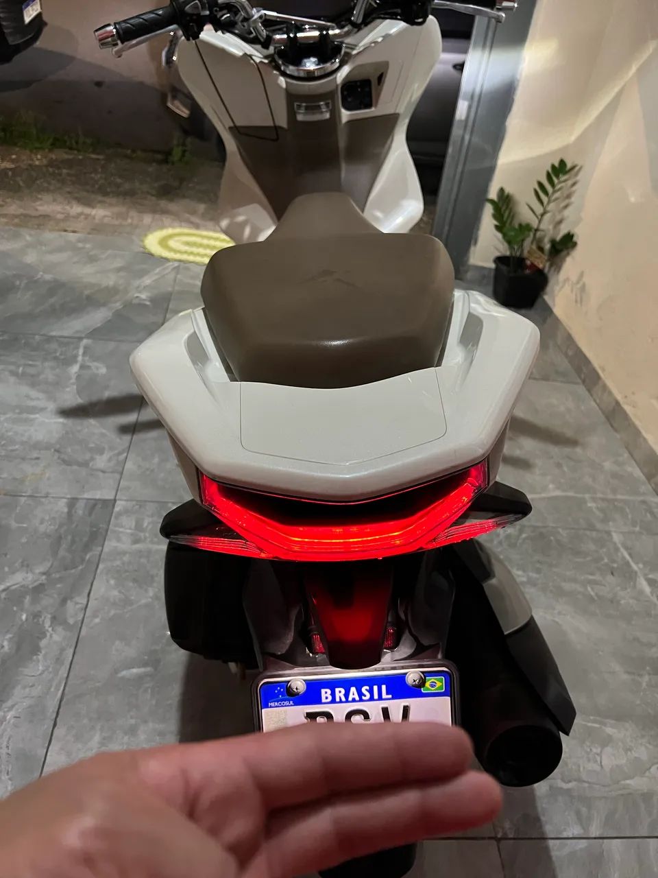 Honda PCX 2019 DLX ABS - Foto 4
