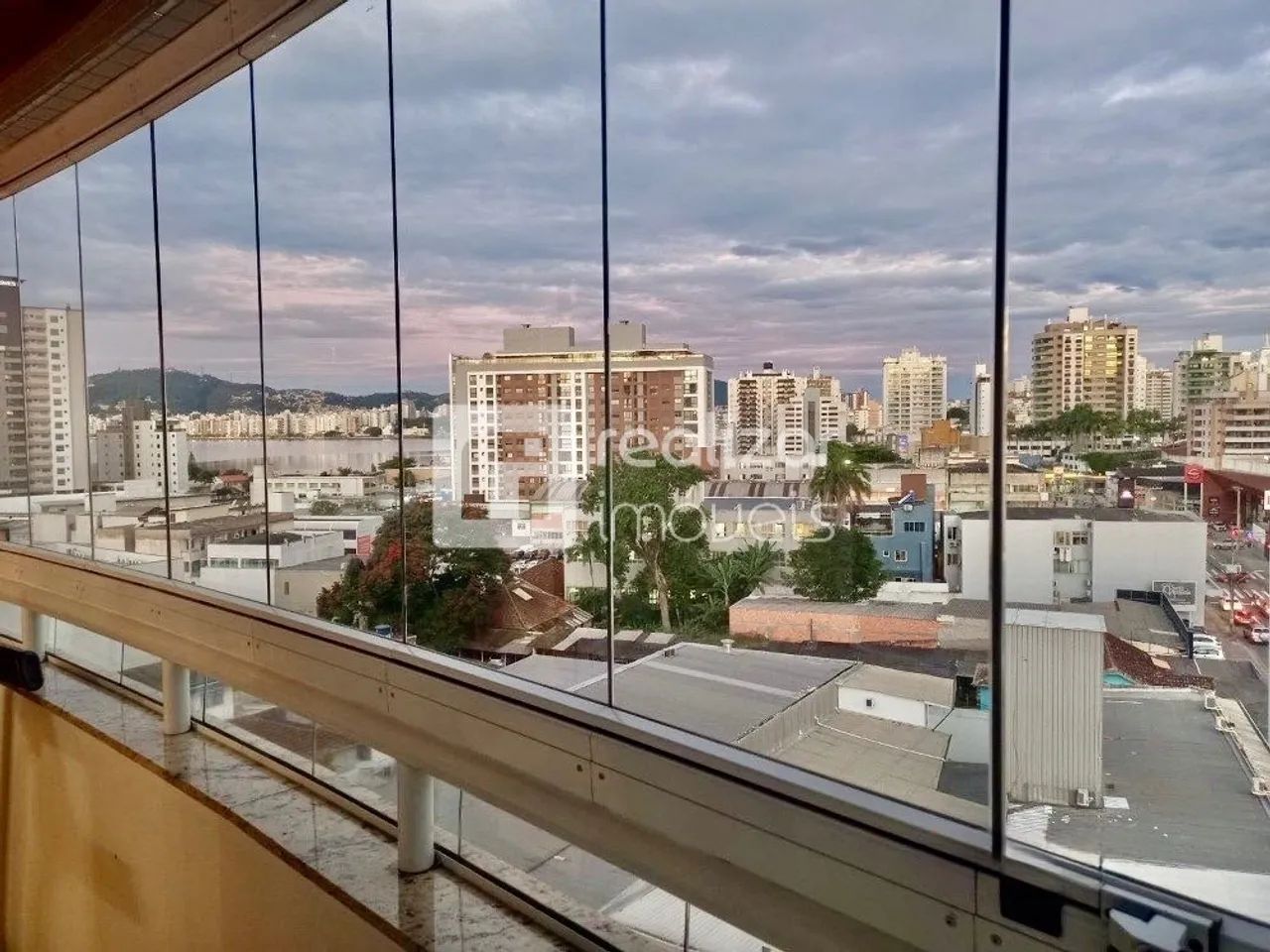 Apartamento 4 quartos no bairro Canto Florianópolis - Foto 4