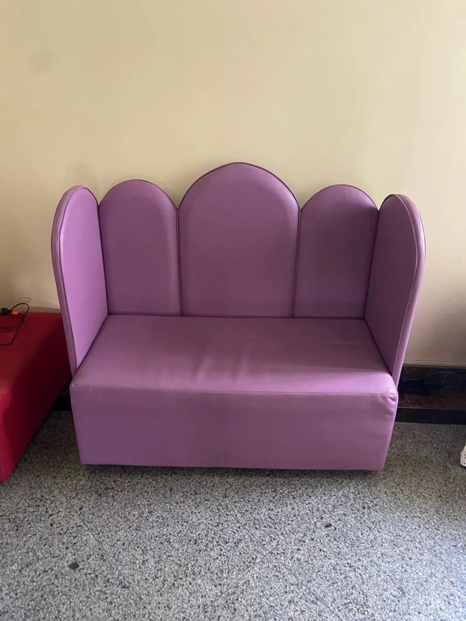 SOFÁS EM COURO LEGÍTIMO ? QUALIDADE E ELEGÂNCIA - Foto 4