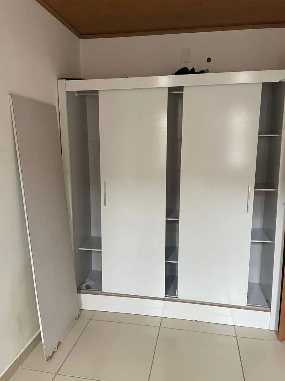 Guarda roupa 