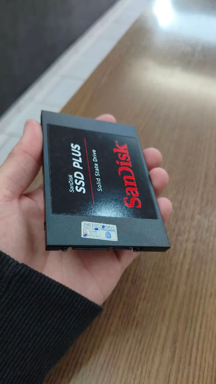 SSD SanDisk Plus 240gb SATA - Foto 2
